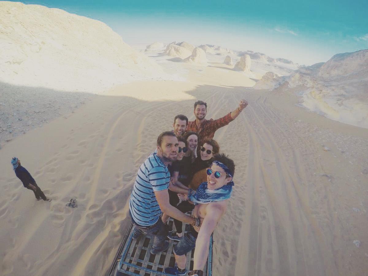 Happy Days Pyramids Inn Kafrat al Jabal ภายนอก รูปภาพ
